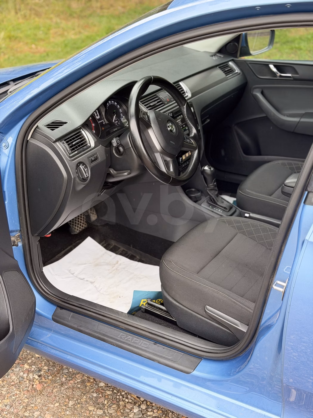 Skoda Rapid фото 10