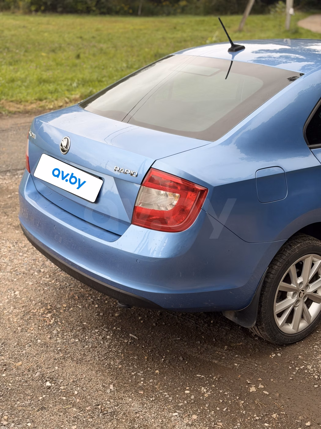 Skoda Rapid фото 5
