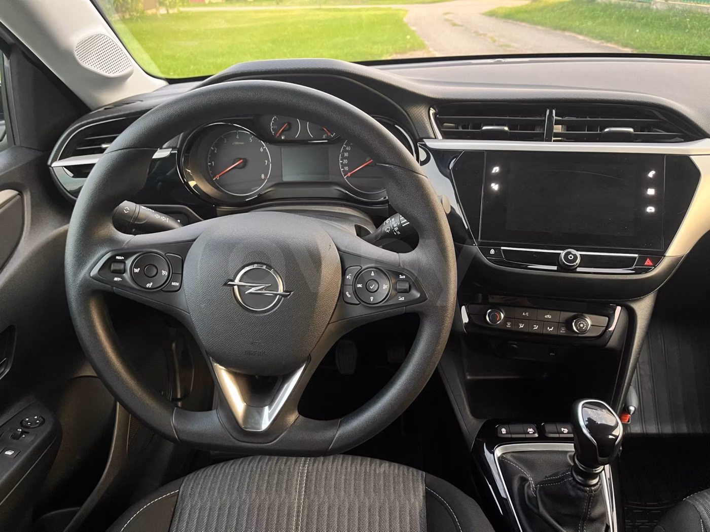 Opel Corsa фото 10