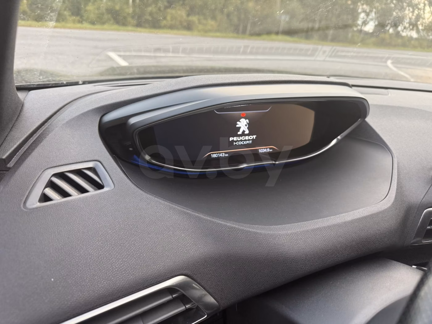 Peugeot 5008 фото 11