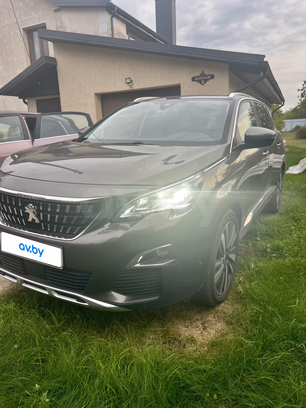 Peugeot 5008 фото 8