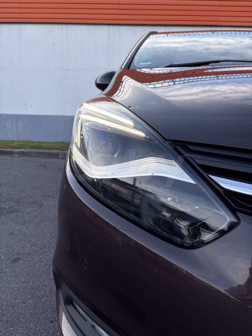 Opel Zafira фото 7