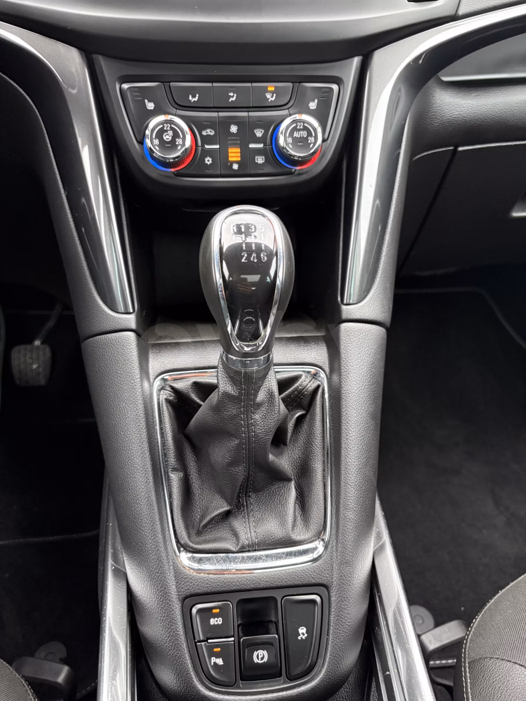 Opel Zafira фото 12