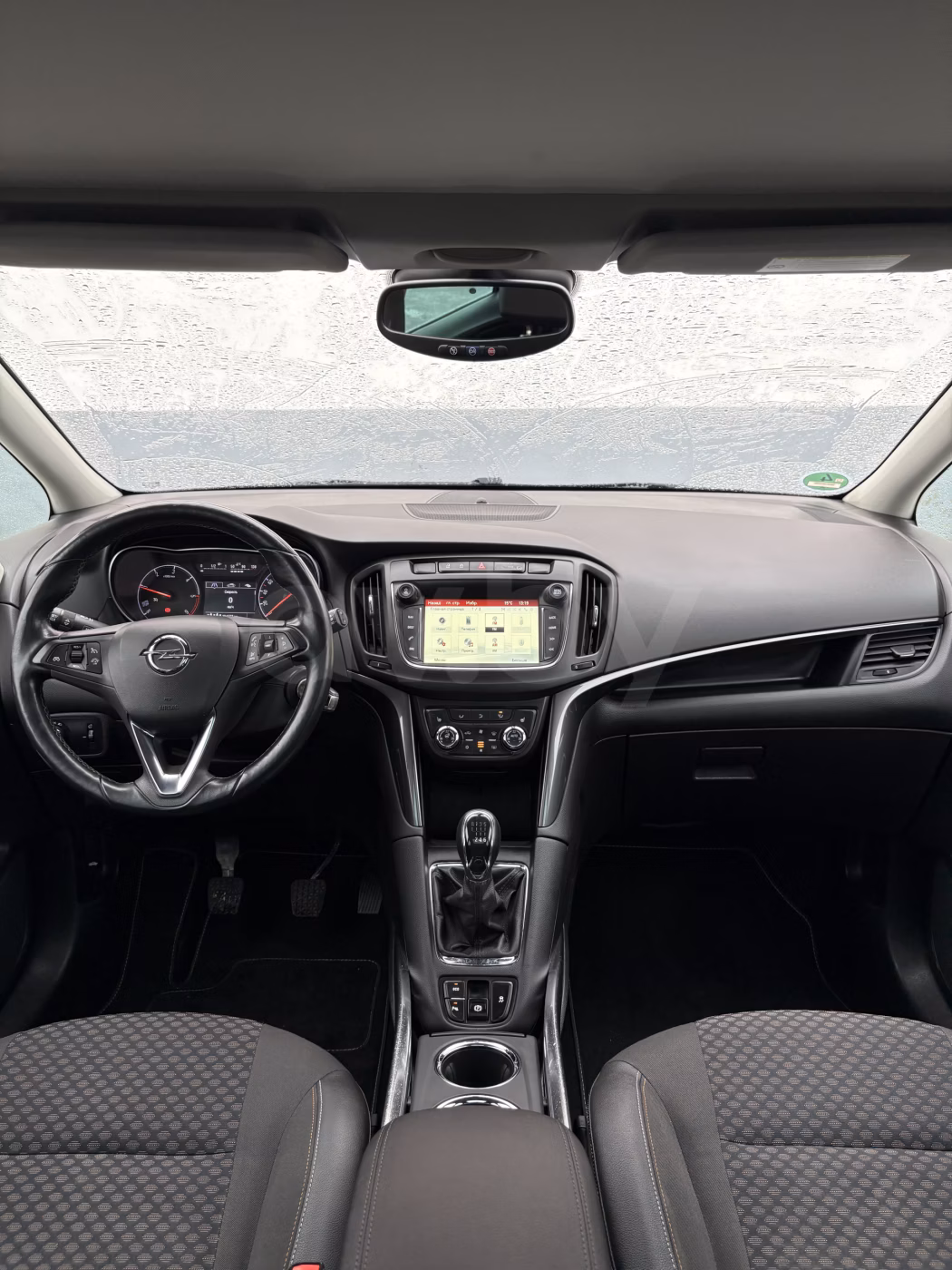Opel Zafira фото 13