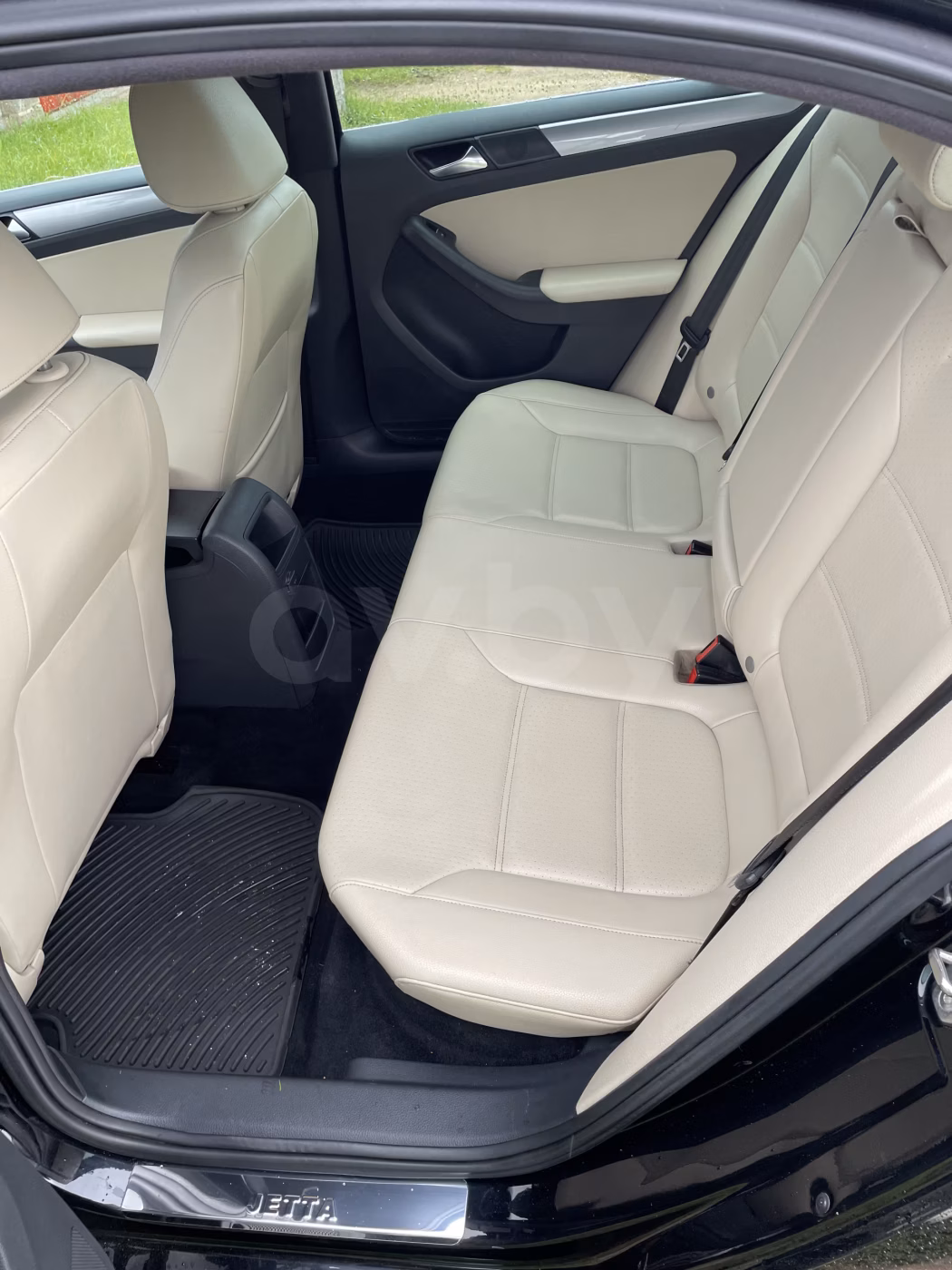 Volkswagen Jetta фото 8