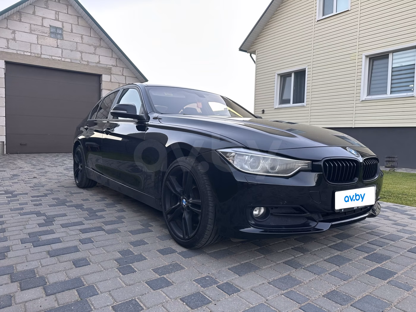 BMW 3 серия фото 3