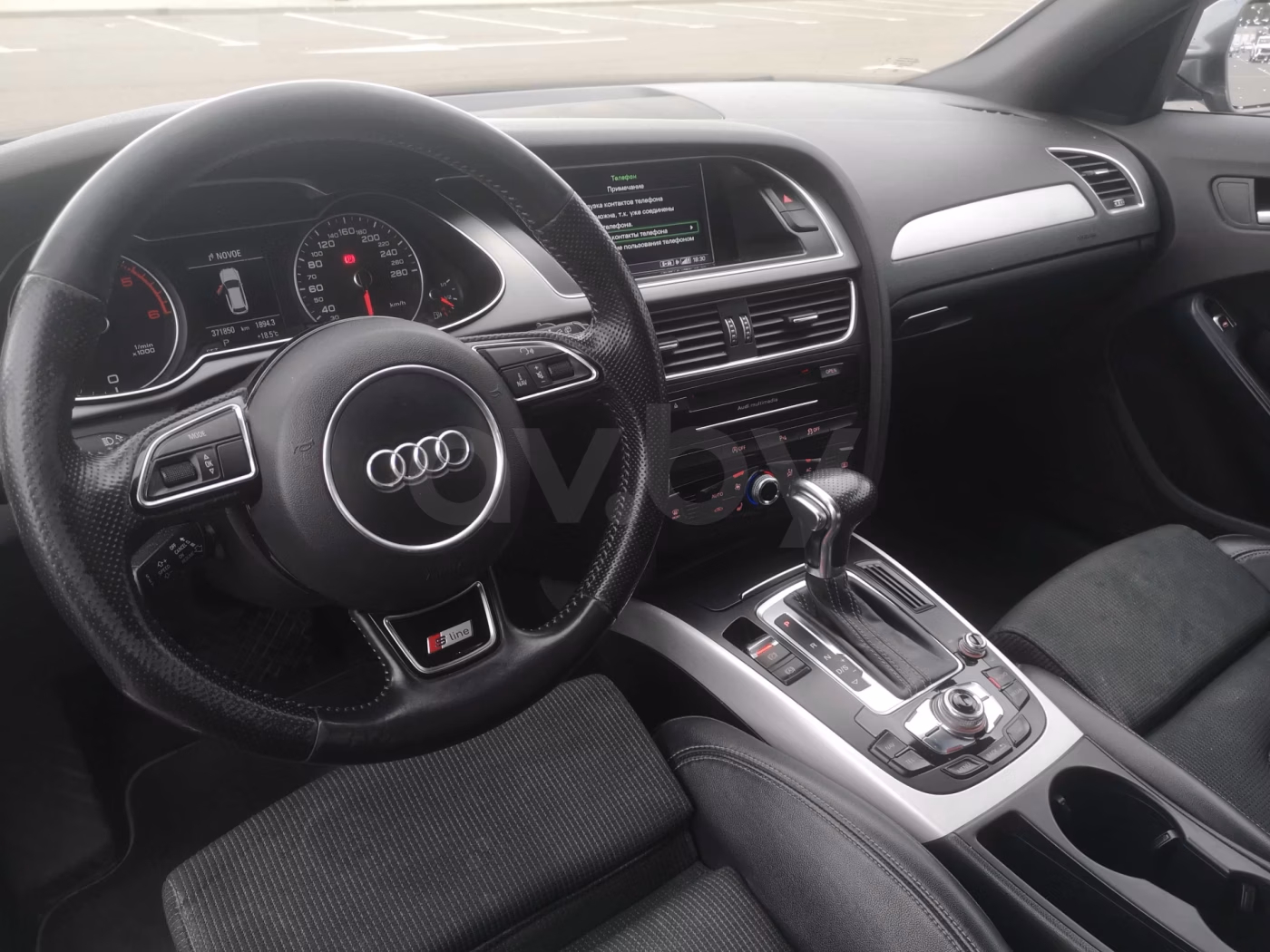 Audi A4 фото 12