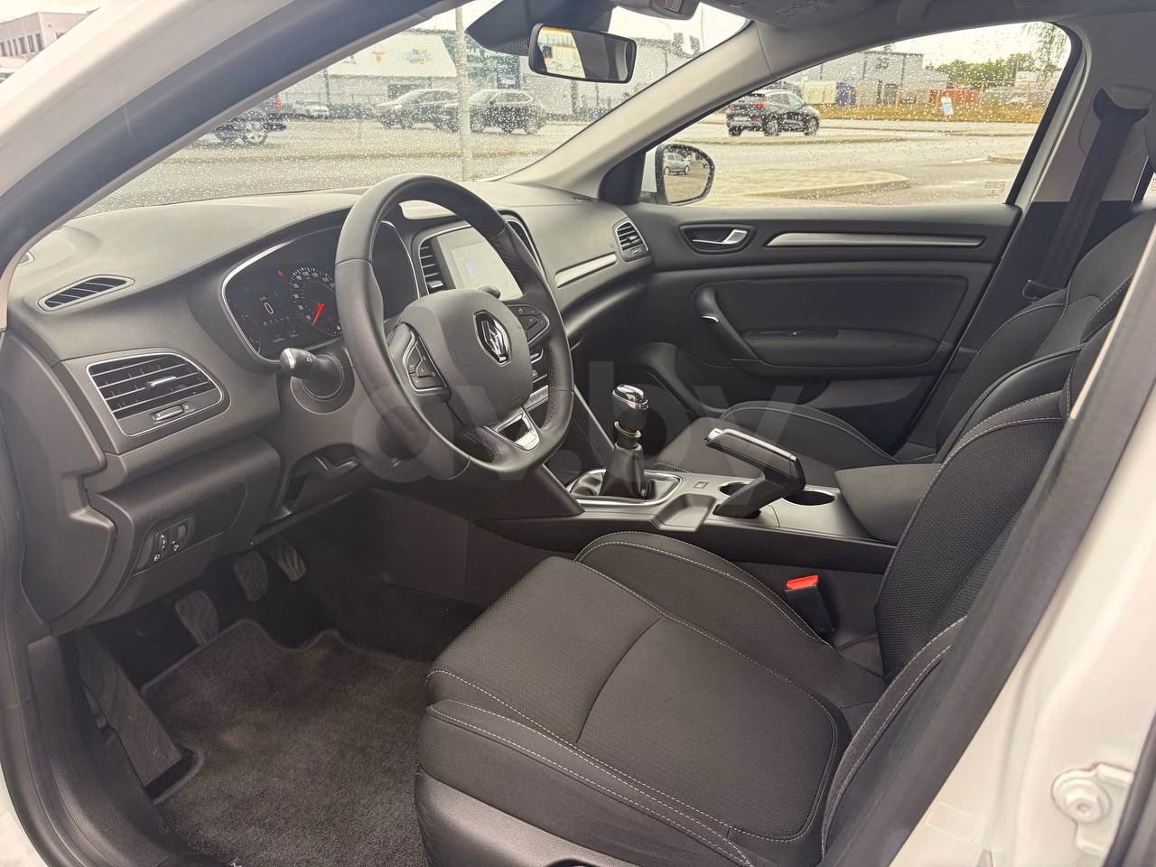 Renault Megane фото 12