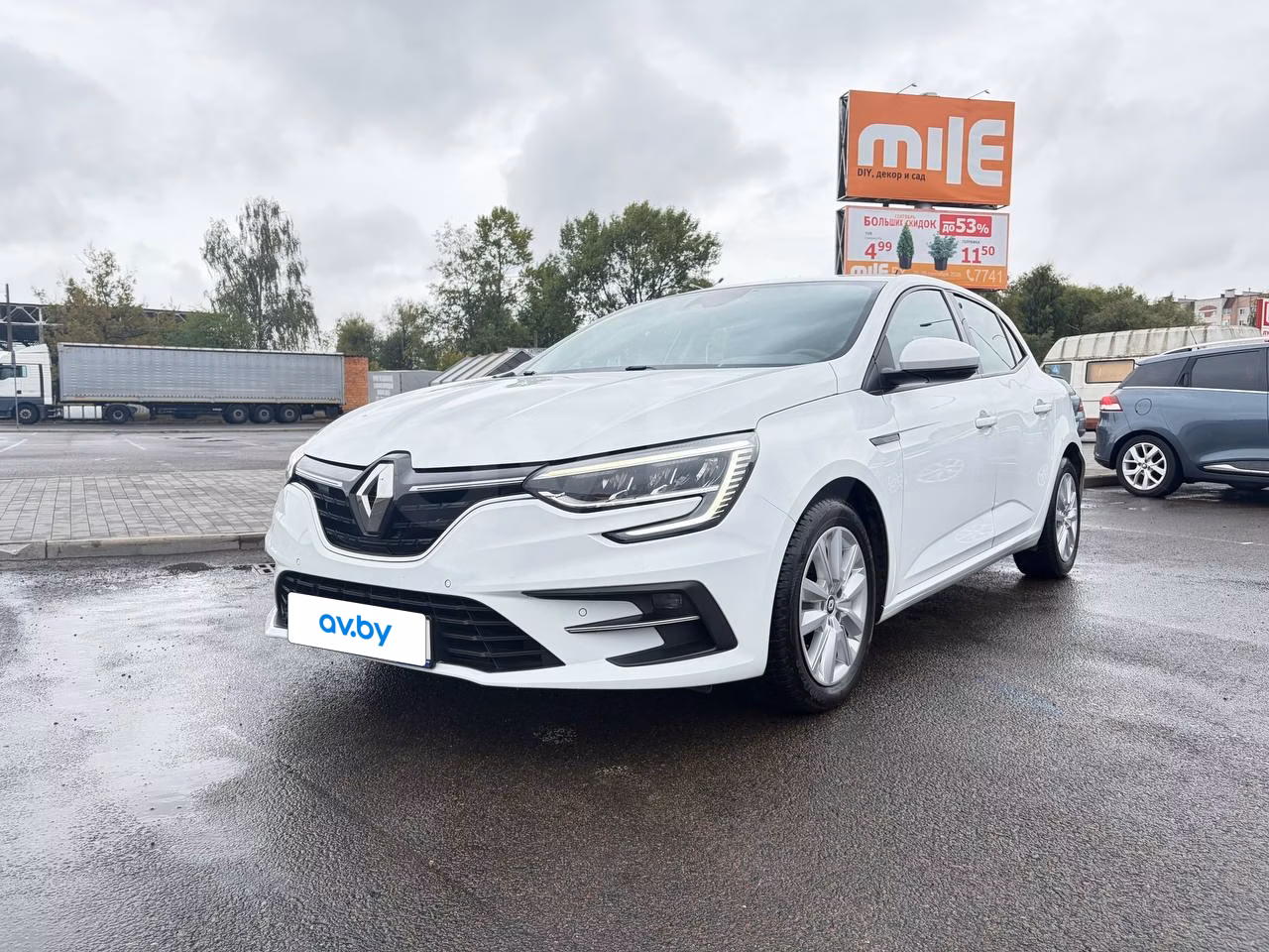 Renault Megane фото 3