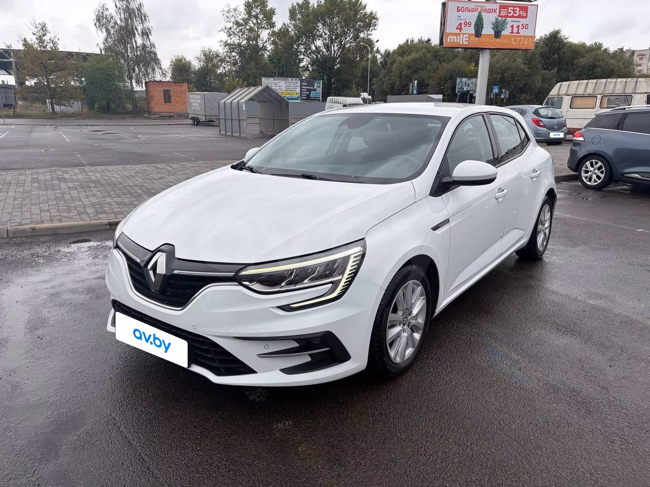 Renault Megane фото 2