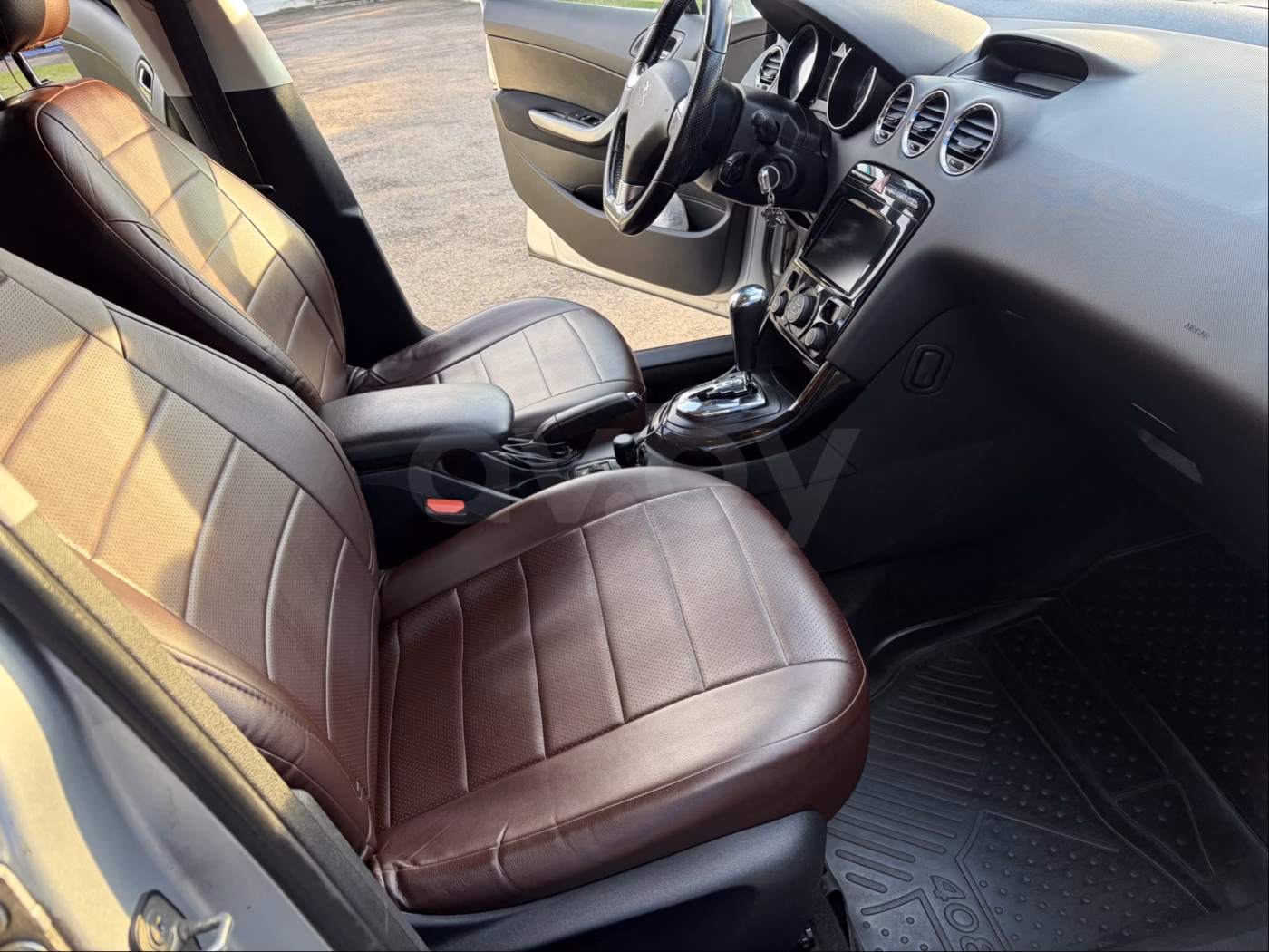 Peugeot 408 фото 8