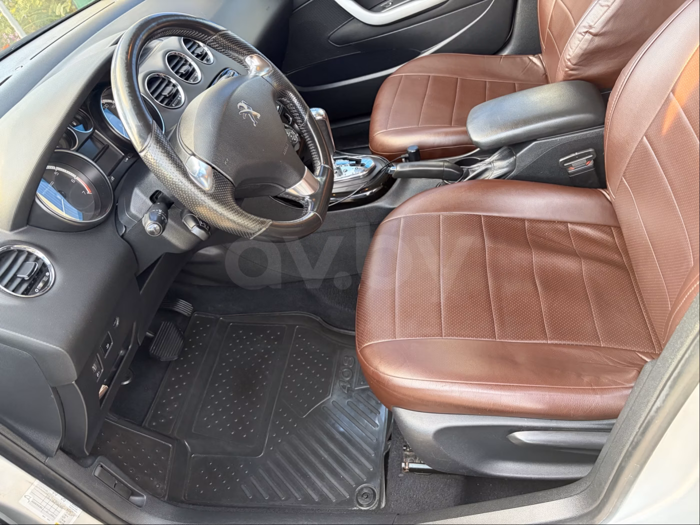 Peugeot 408 фото 7