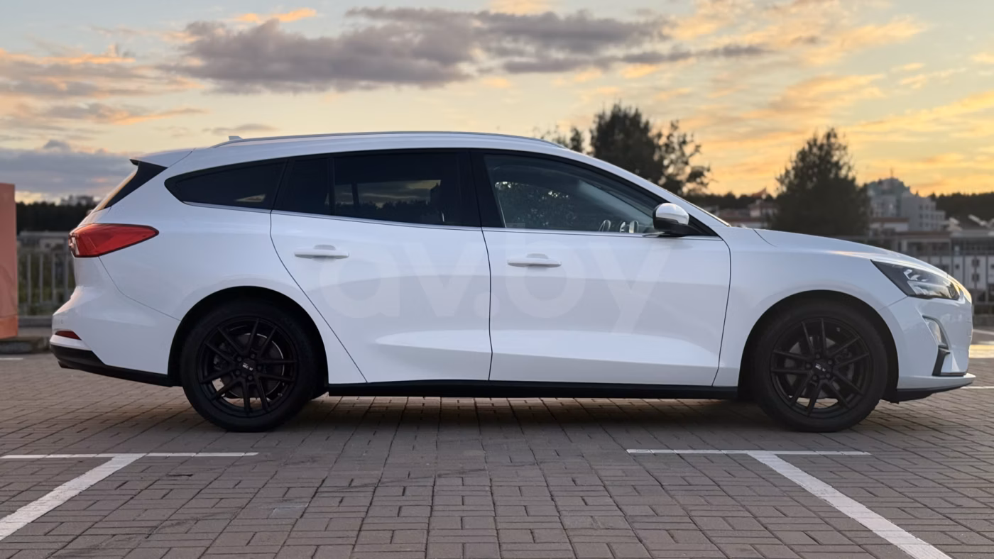 Ford Focus фото 23