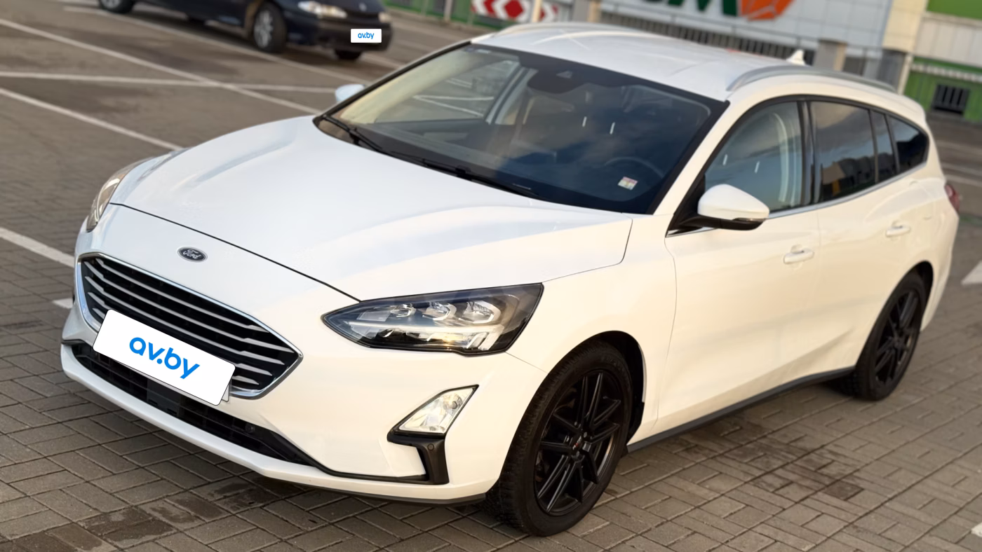 Ford Focus фото 7