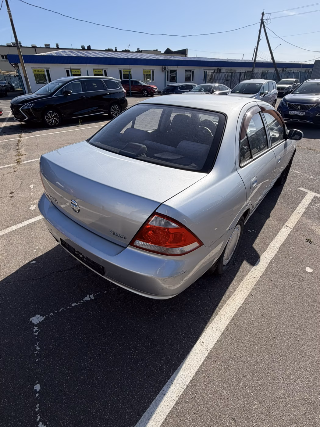 Nissan Almera фото 4