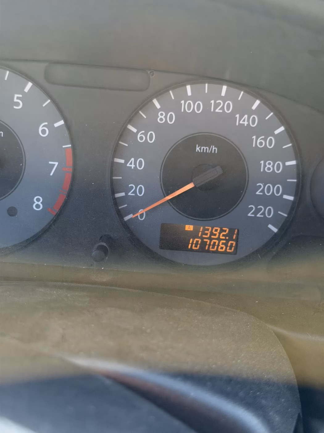 Nissan Almera фото 16