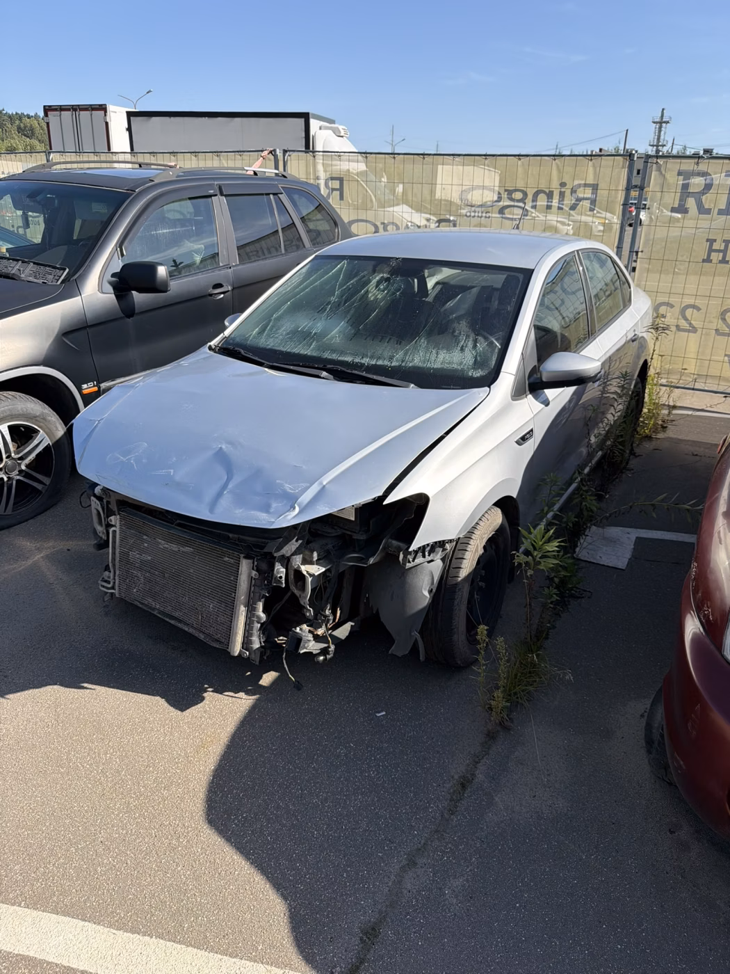 Volkswagen Polo Sedan фото 2