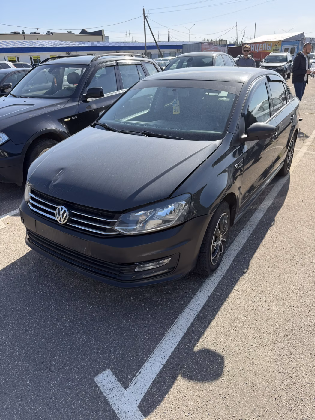 Volkswagen Polo Sedan фото 2