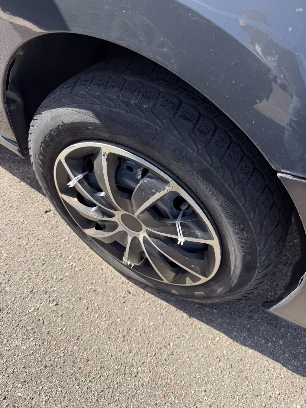 Volkswagen Polo Sedan фото 17