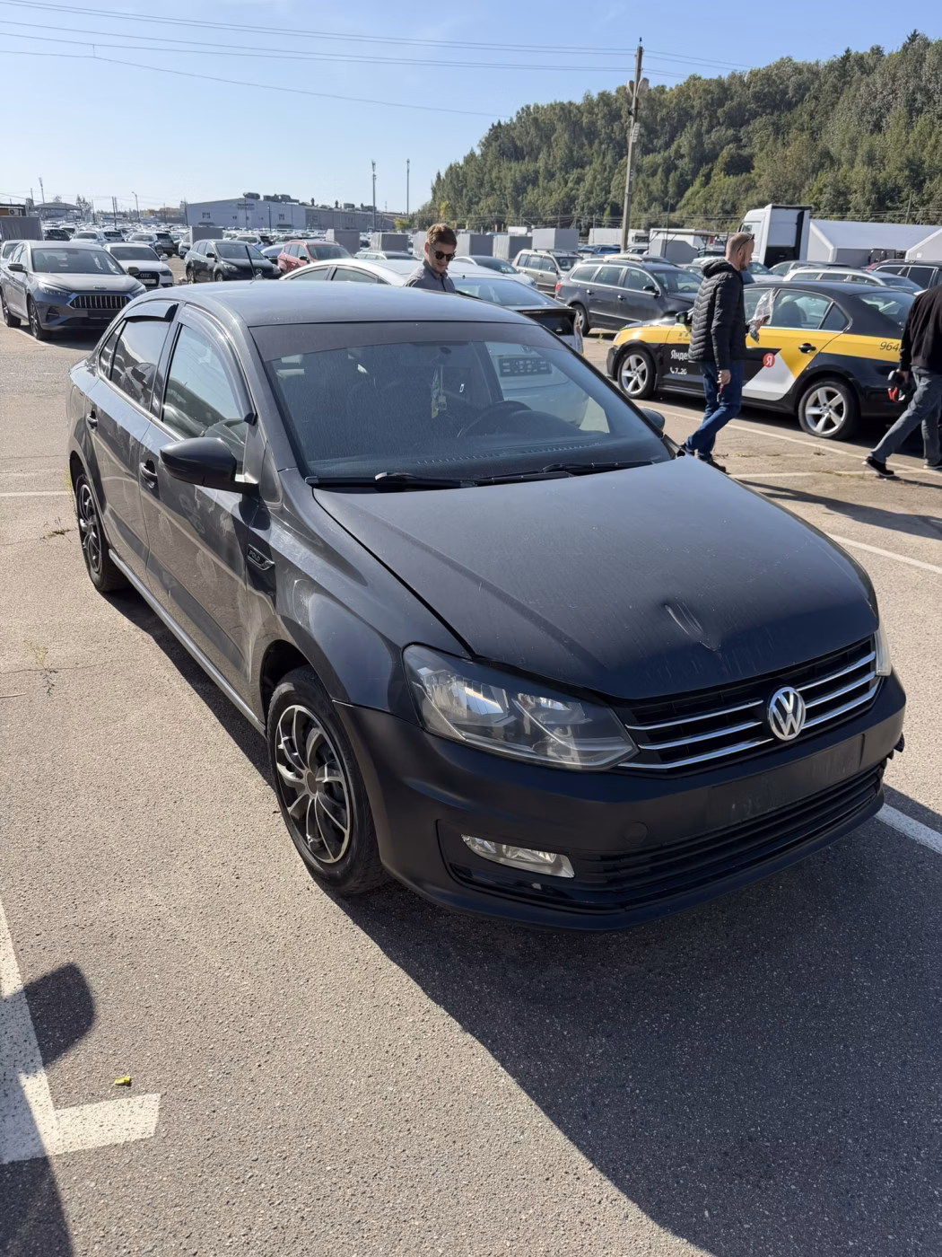 Volkswagen Polo Sedan