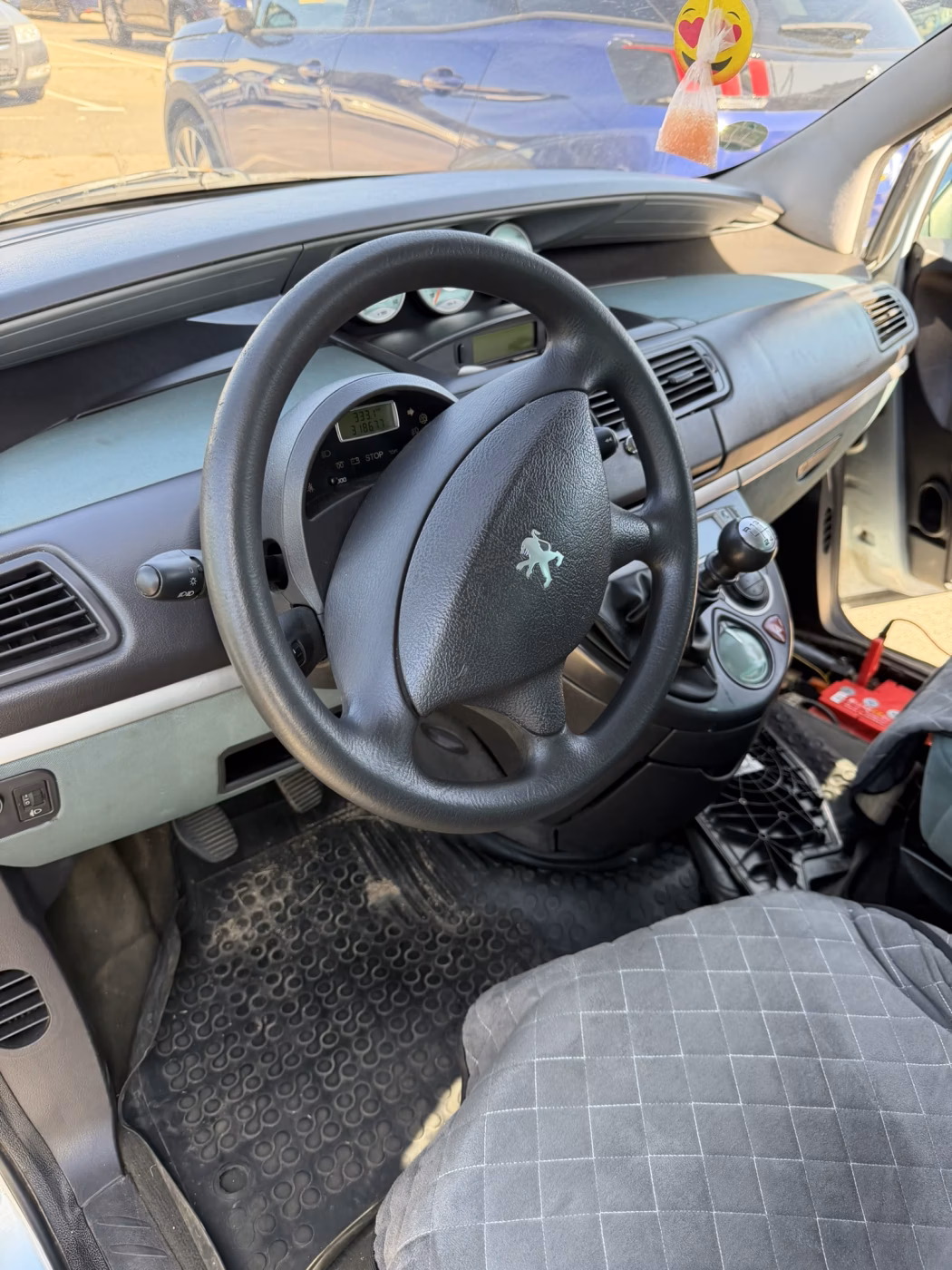 Peugeot 807 фото 8