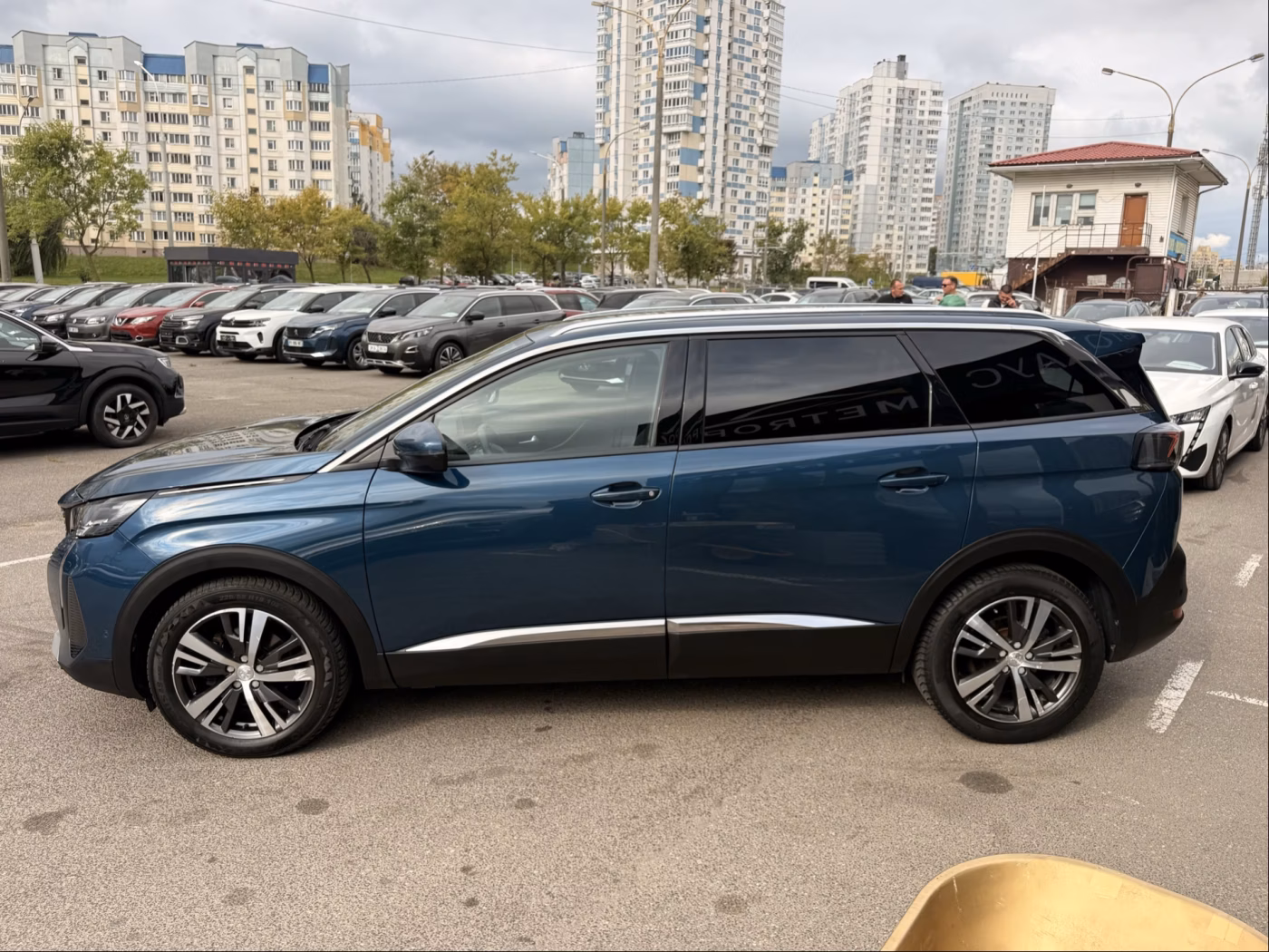 Peugeot 5008 фото 5