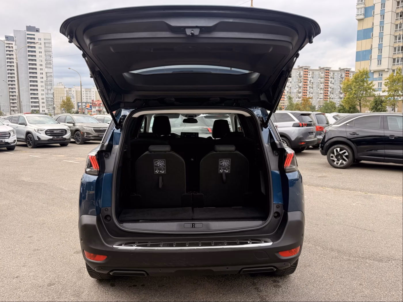 Peugeot 5008 фото 19