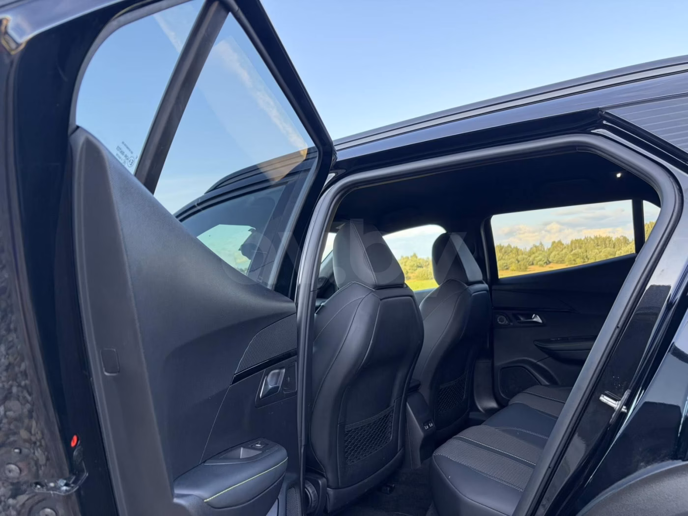 Peugeot 2008 фото 15