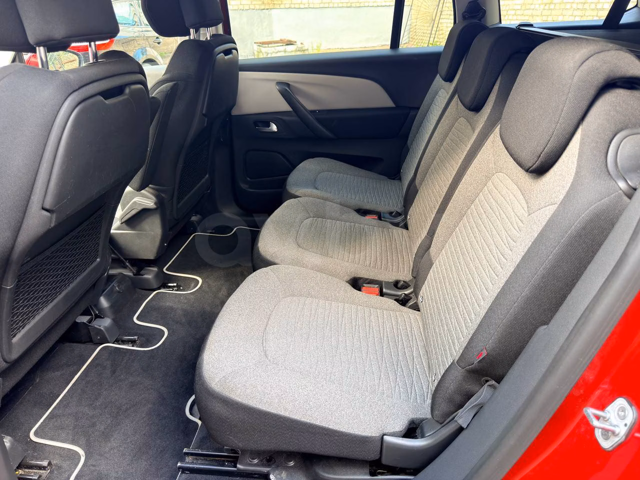 Citroen C4 Grand Spacetourer фото 10