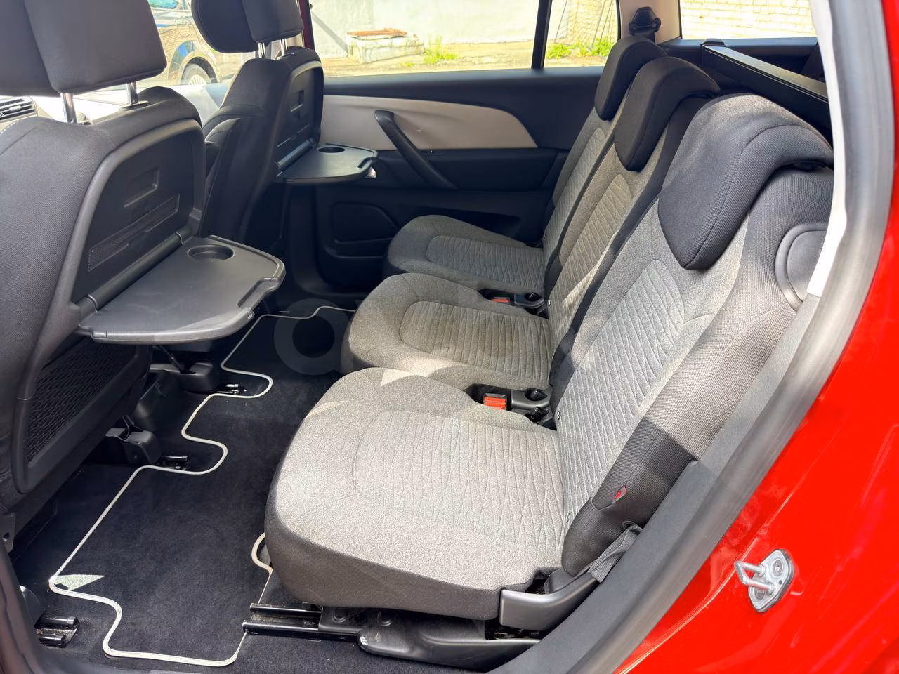 Citroen C4 Grand Spacetourer фото 14