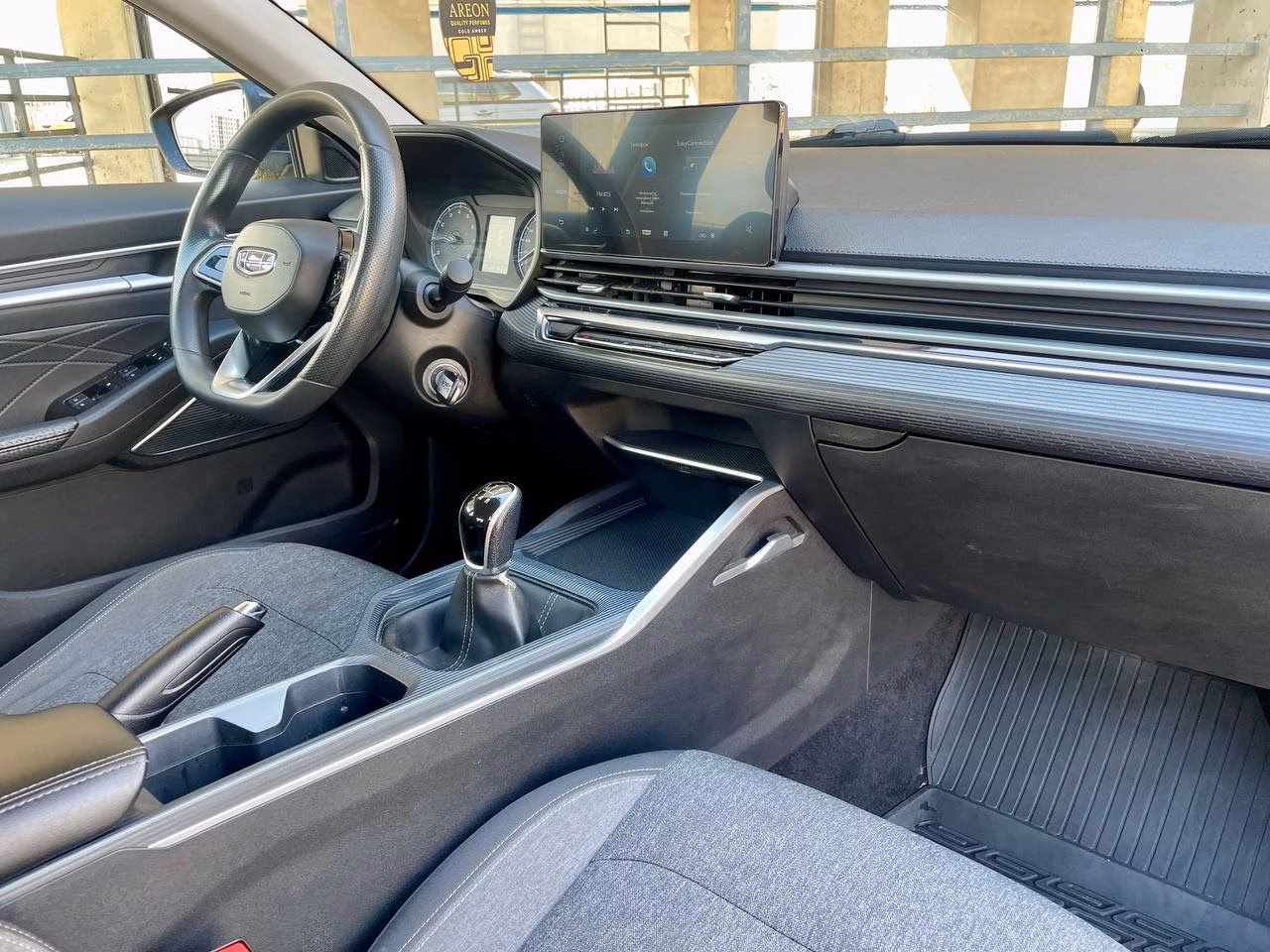 Geely Emgrand фото 15