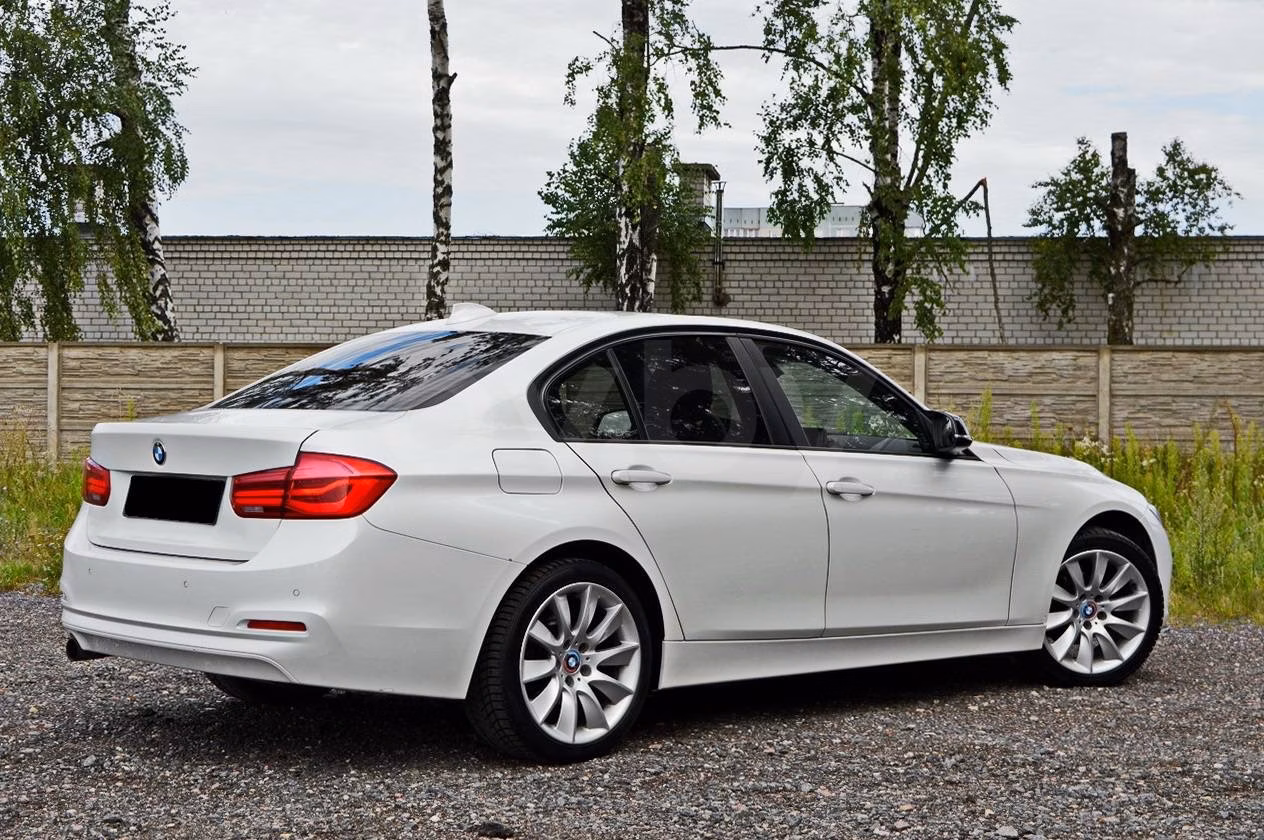 BMW 3 серия фото 15