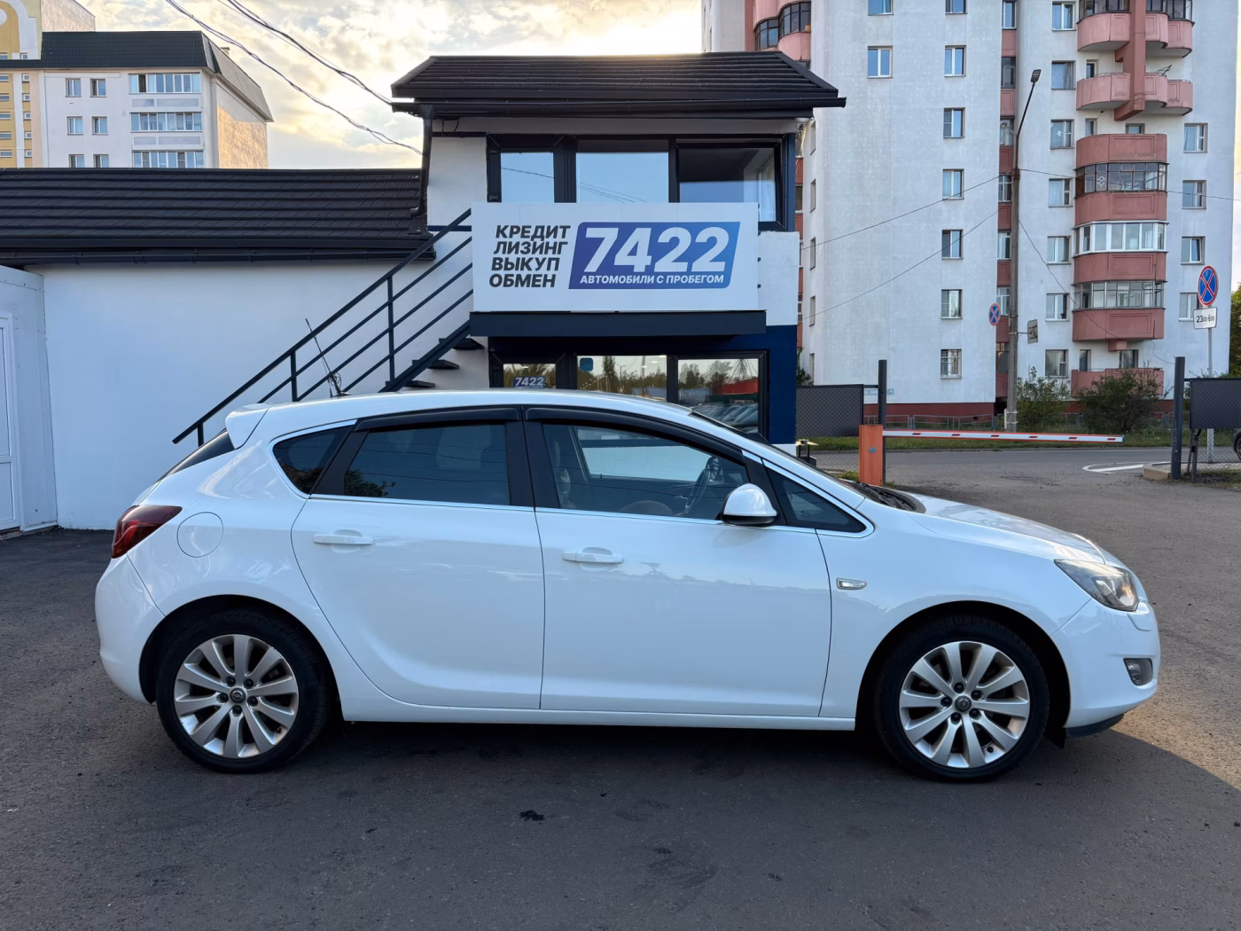 Opel Astra фото 4
