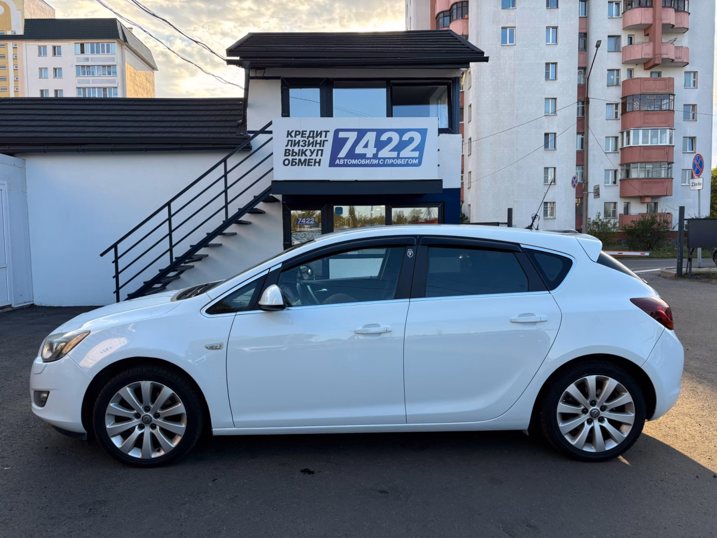 Opel Astra фото 8