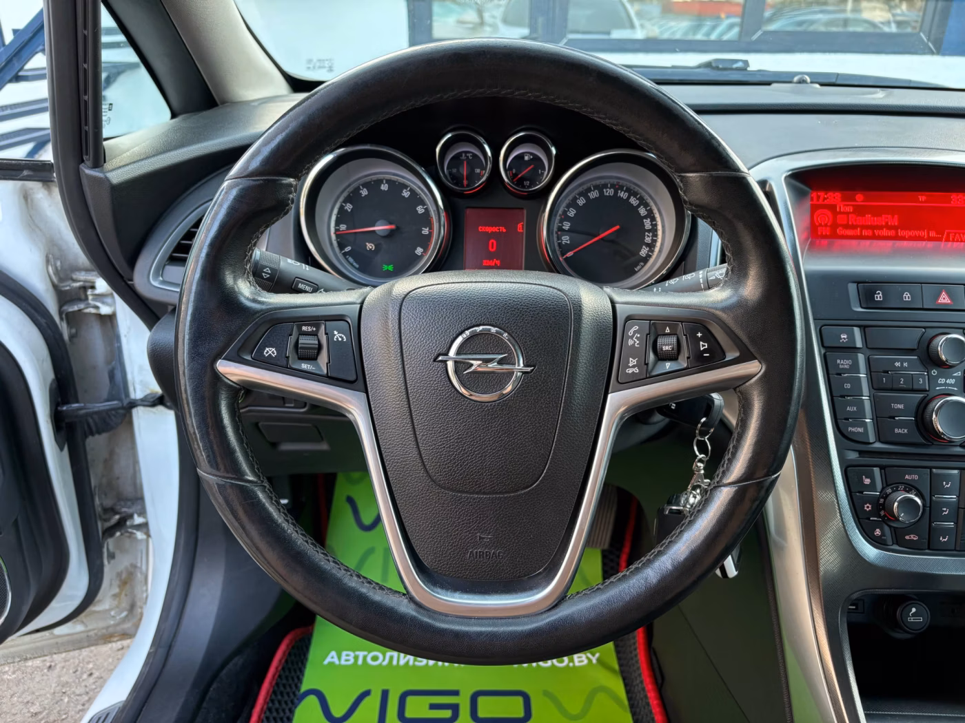 Opel Astra фото 10