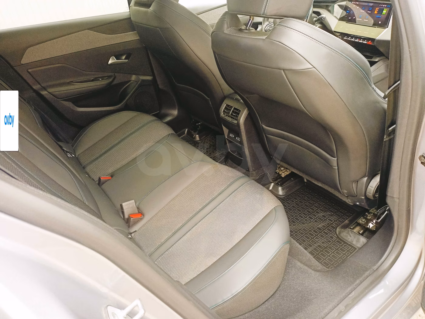 Peugeot 308 фото 15