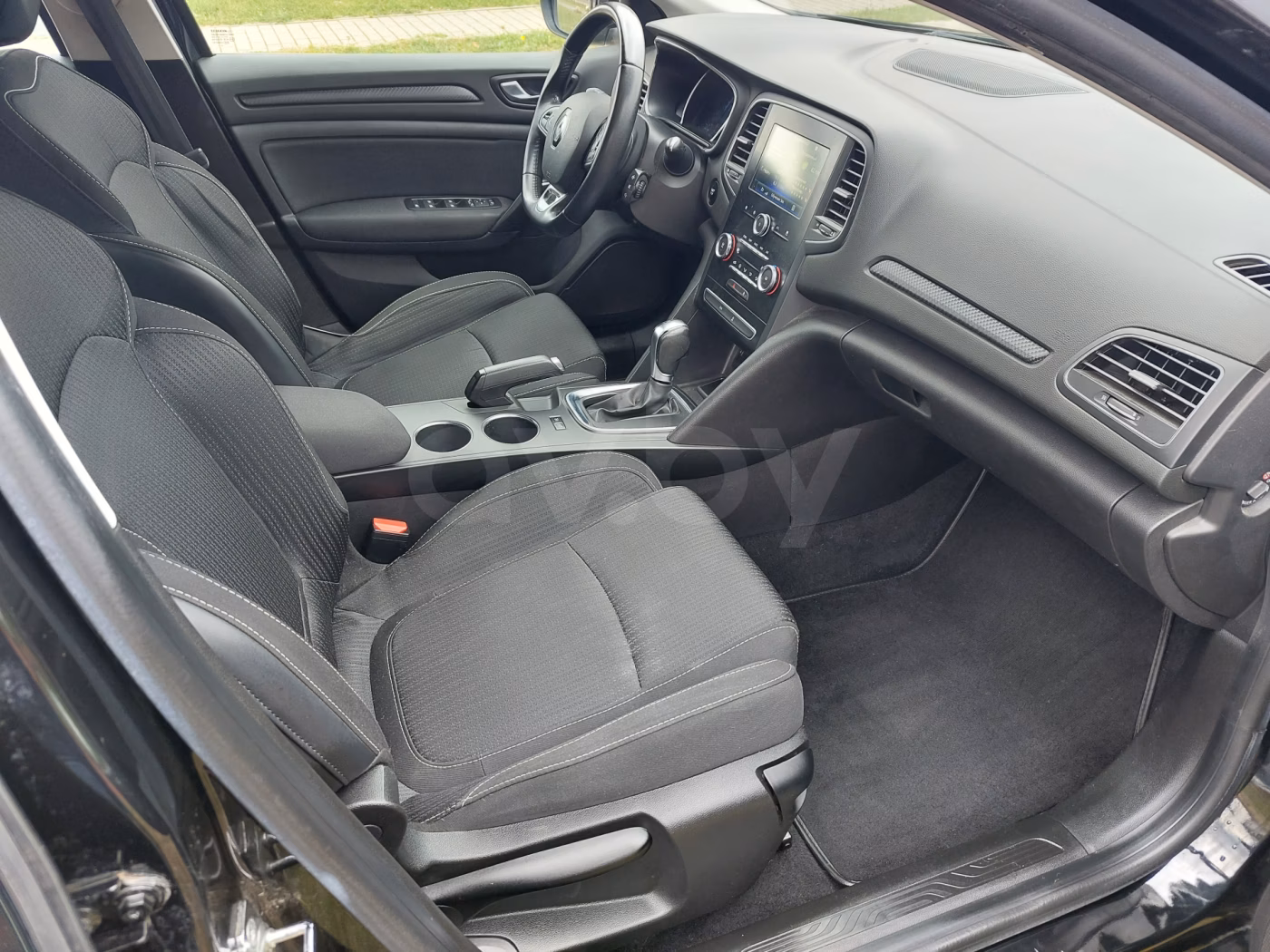 Renault Megane фото 15