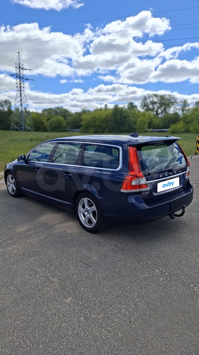Volvo V70 фото 3