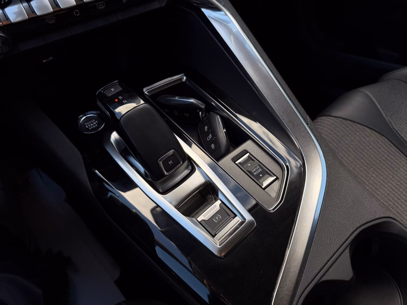 Peugeot 5008 фото 20