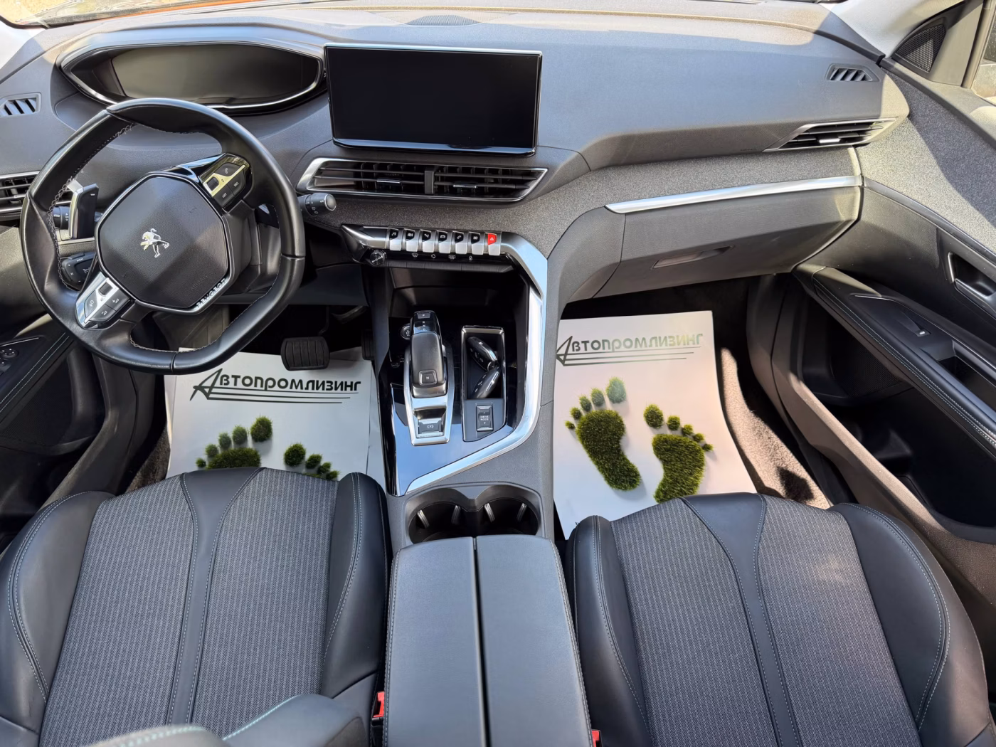 Peugeot 5008 фото 11