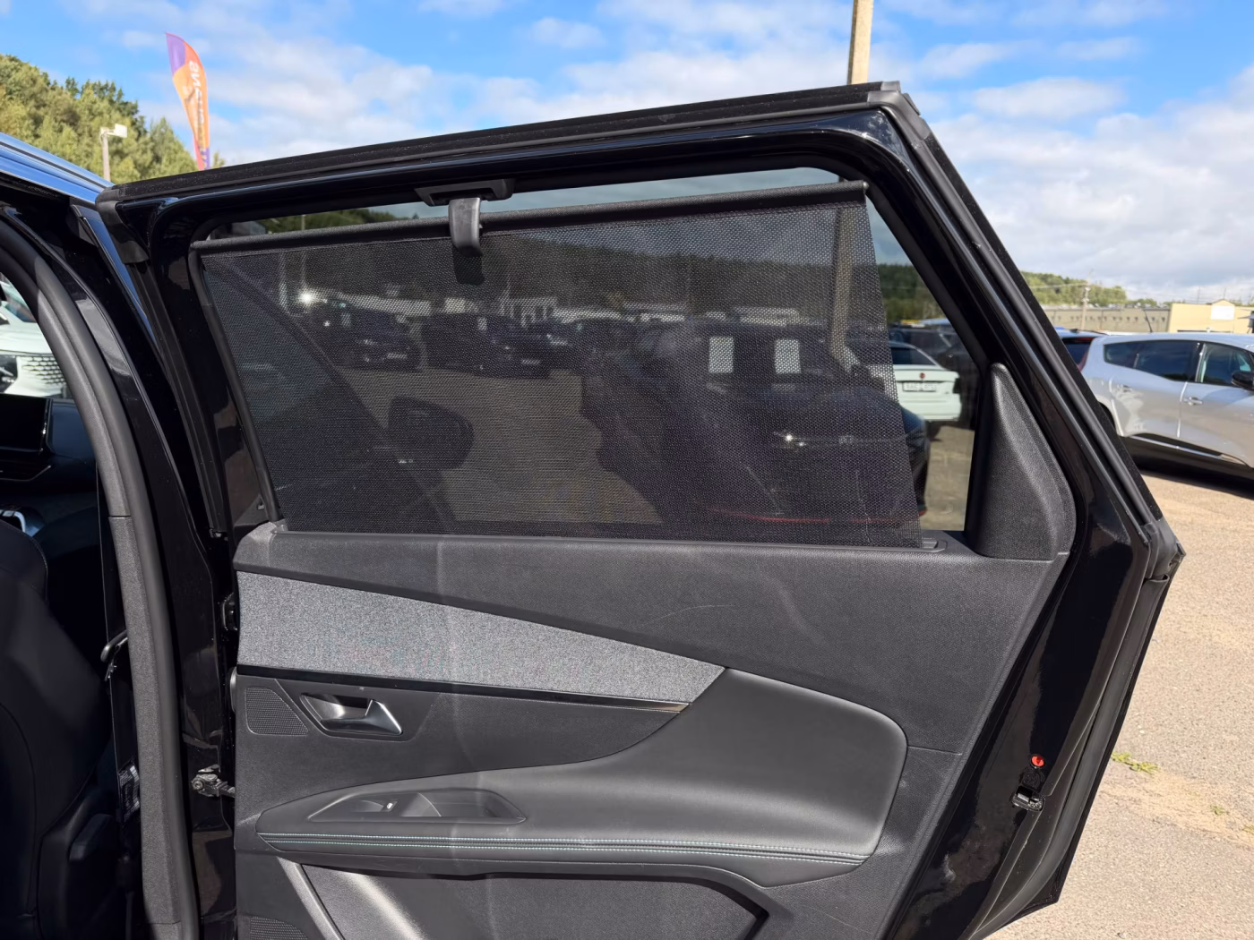 Peugeot 5008 фото 14