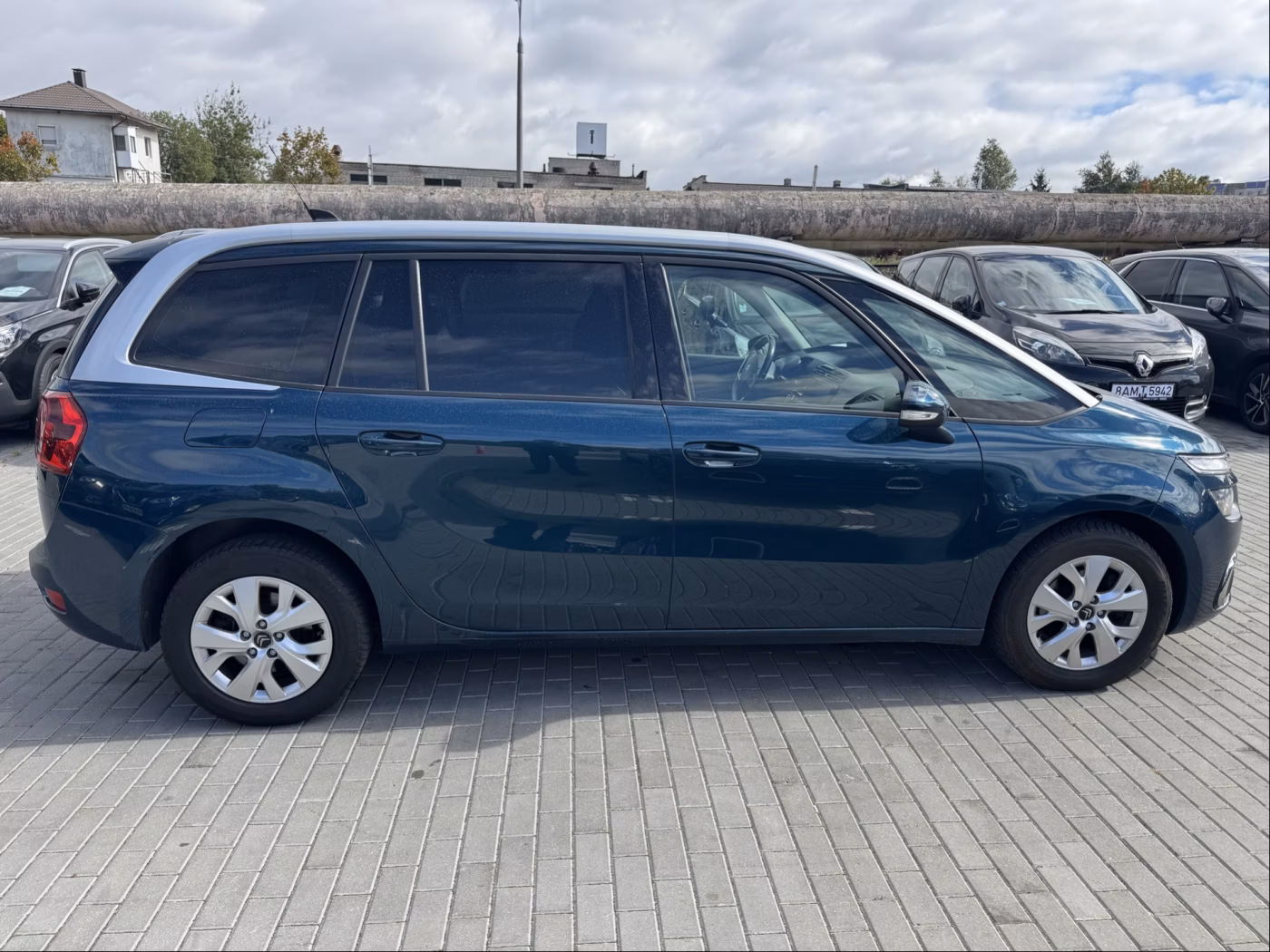Citroen C4 Grand Spacetourer фото 5