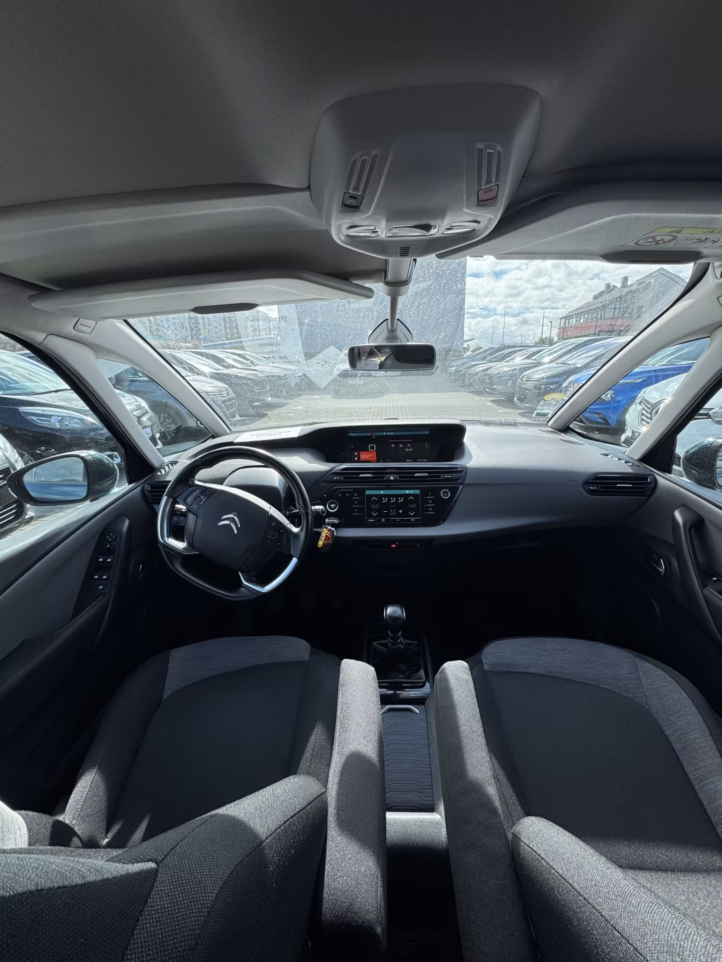 Citroen C4 Grand Spacetourer фото 14