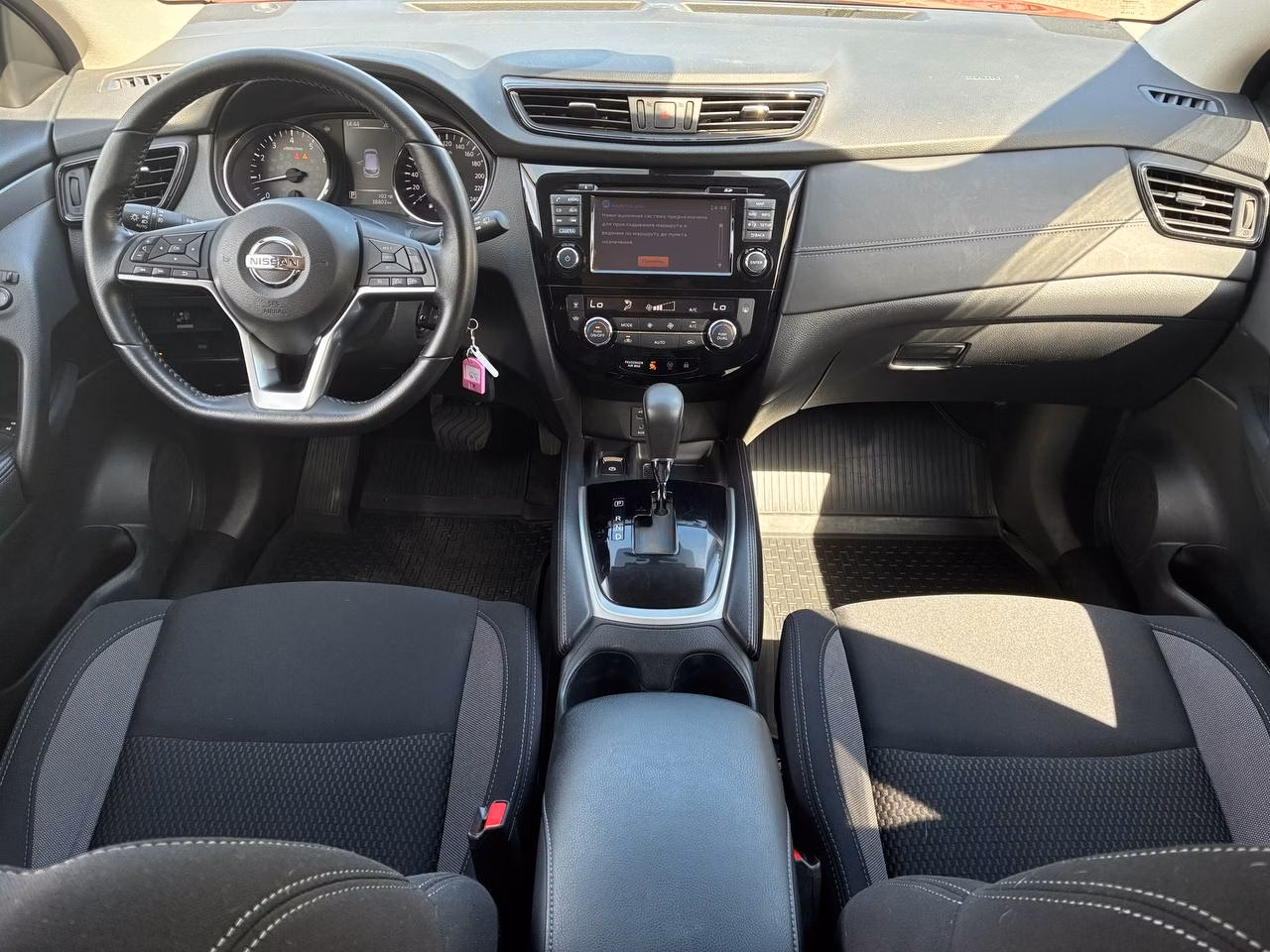 Nissan Qashqai фото 10
