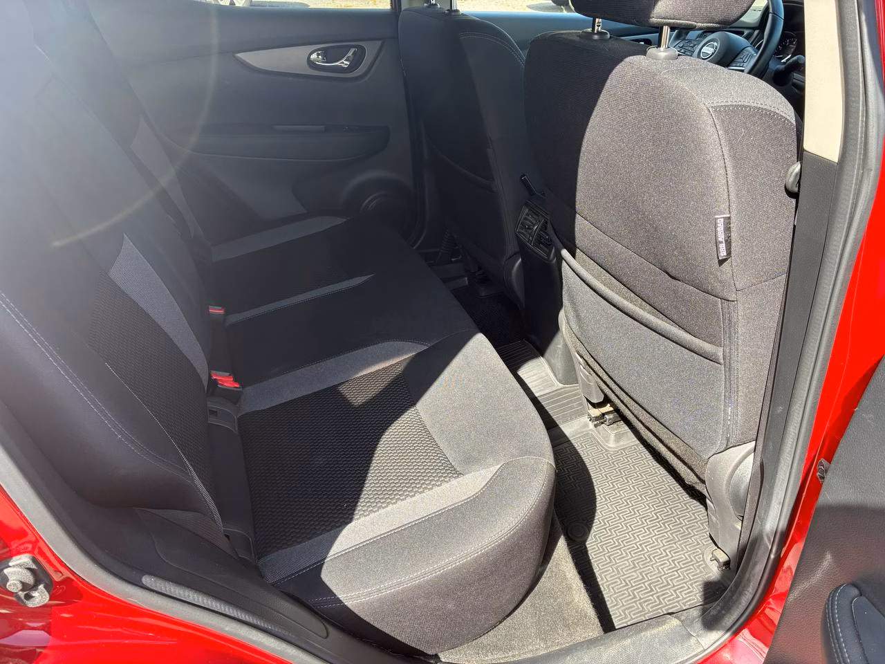 Nissan Qashqai фото 15