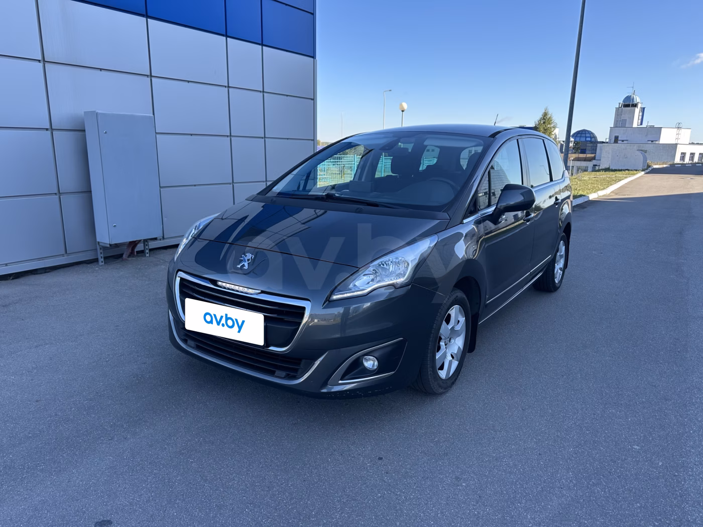 Peugeot 5008