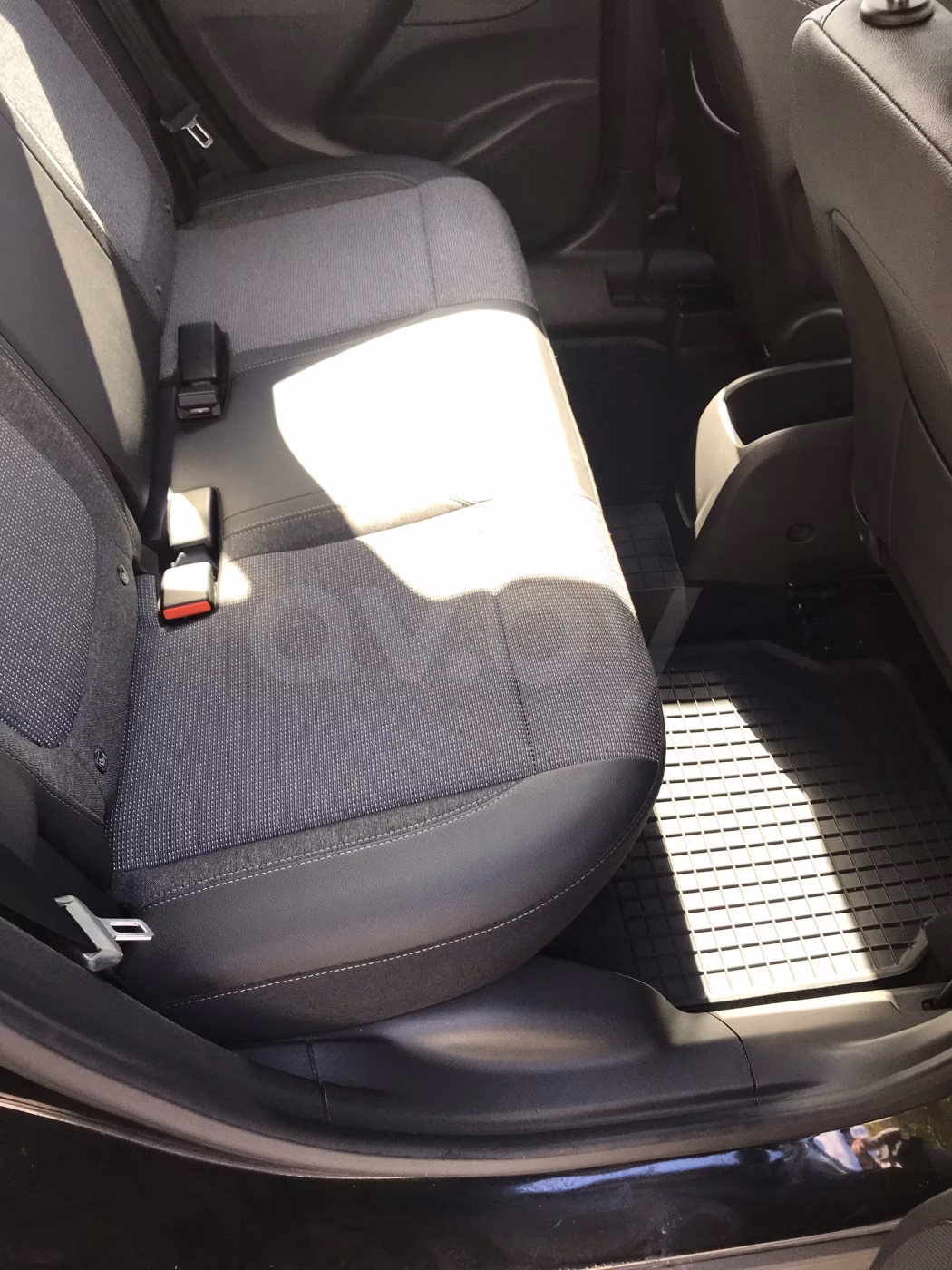 Opel Crossland X фото 12