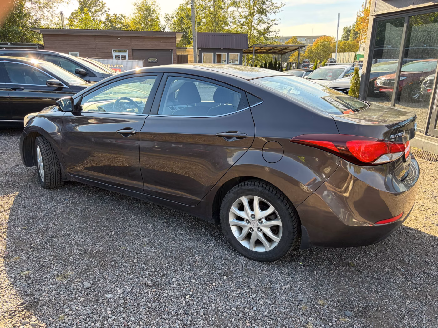 Hyundai Elantra фото 7