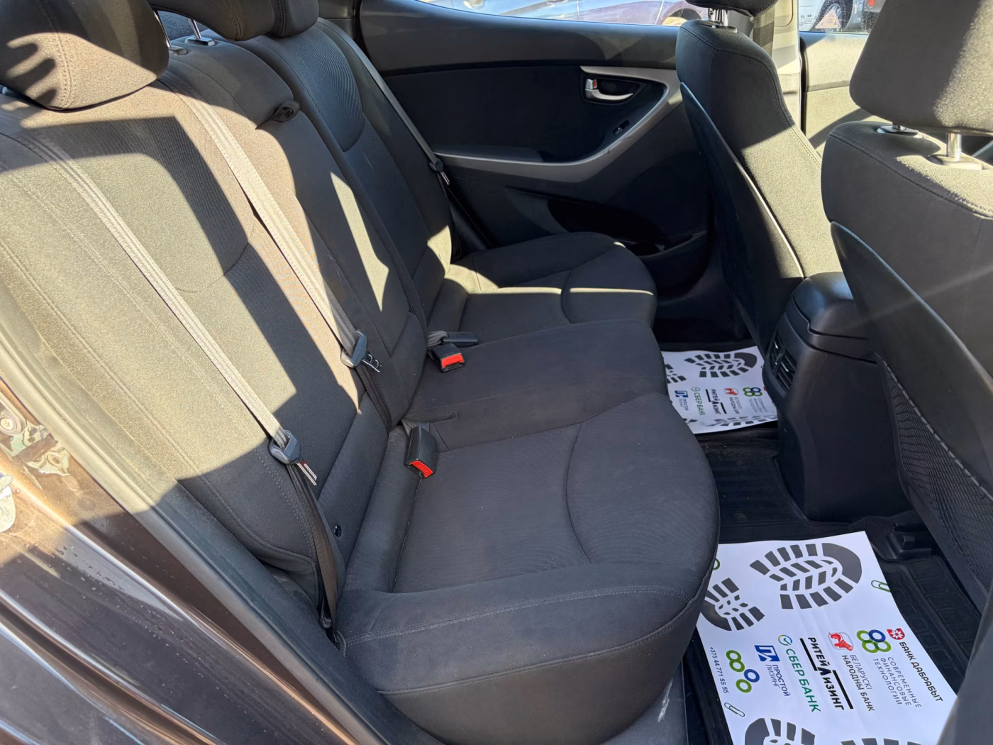 Hyundai Elantra фото 18