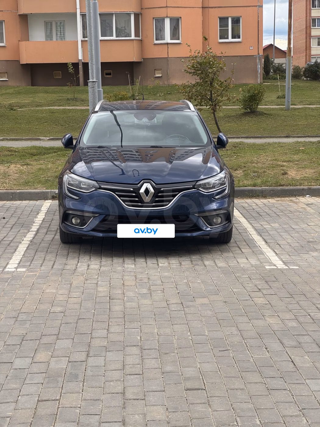 Renault Megane фото 2